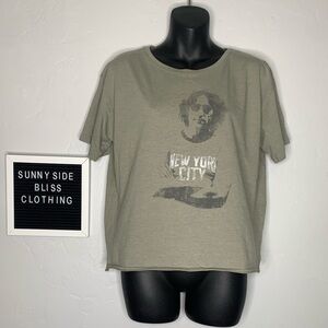 Brisco Brands Green Crew Neck Short Sleeve Shirt Size Large